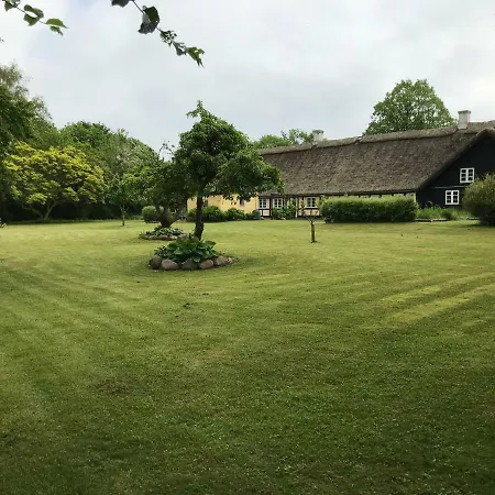 10 Bed Holiday On Aeroe * Leby